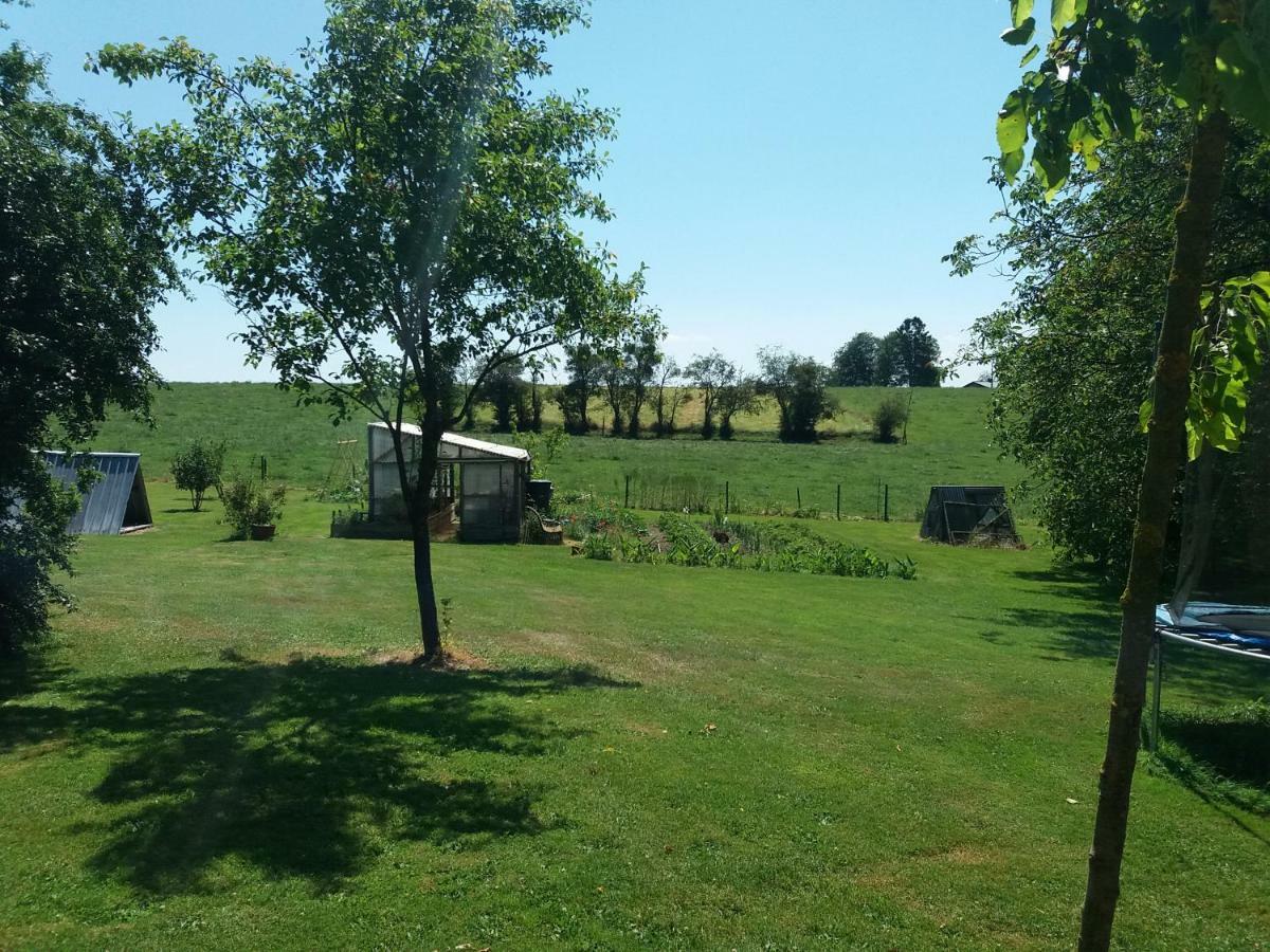 Le p'tit gîte d'Enhet Ciney Buitenkant foto